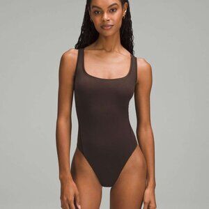 Lululemon Wundermost Ultra-Soft Nulu Square-Neck Sleeveless Bodysuit / FRENCH PR